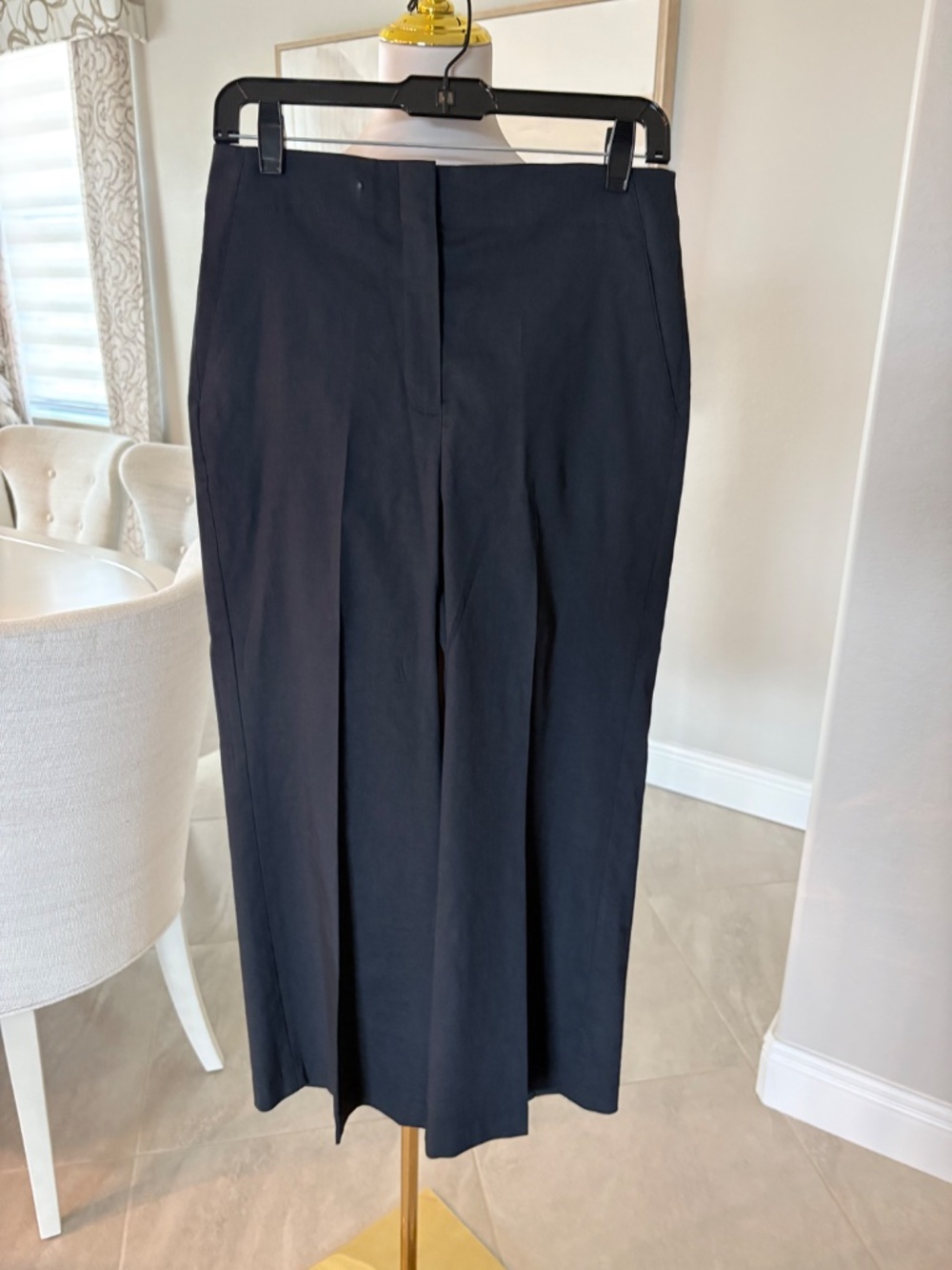NWT Theory Black Wide-Leg Pleated Trousers